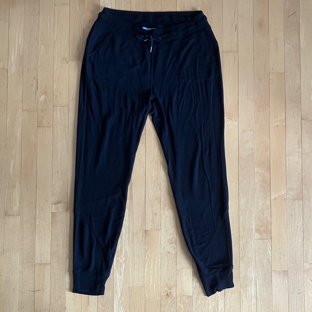 2/$20 Athleta Tall Coaster pockets joggers black Large Tall LT